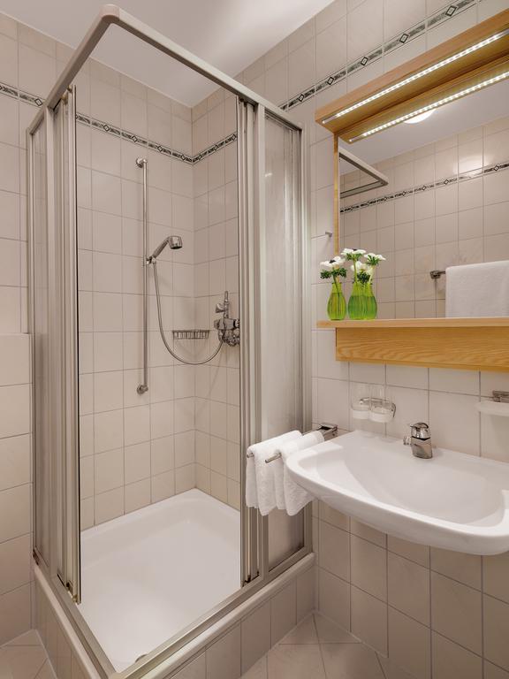 Hotel Der Baeume Drachselsried Room photo